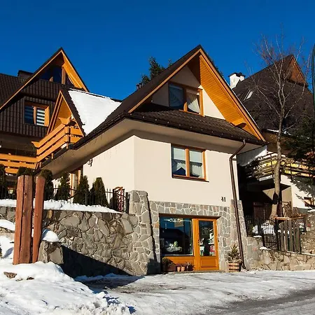 Apartament Granat *