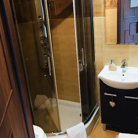 Apartament Granat *